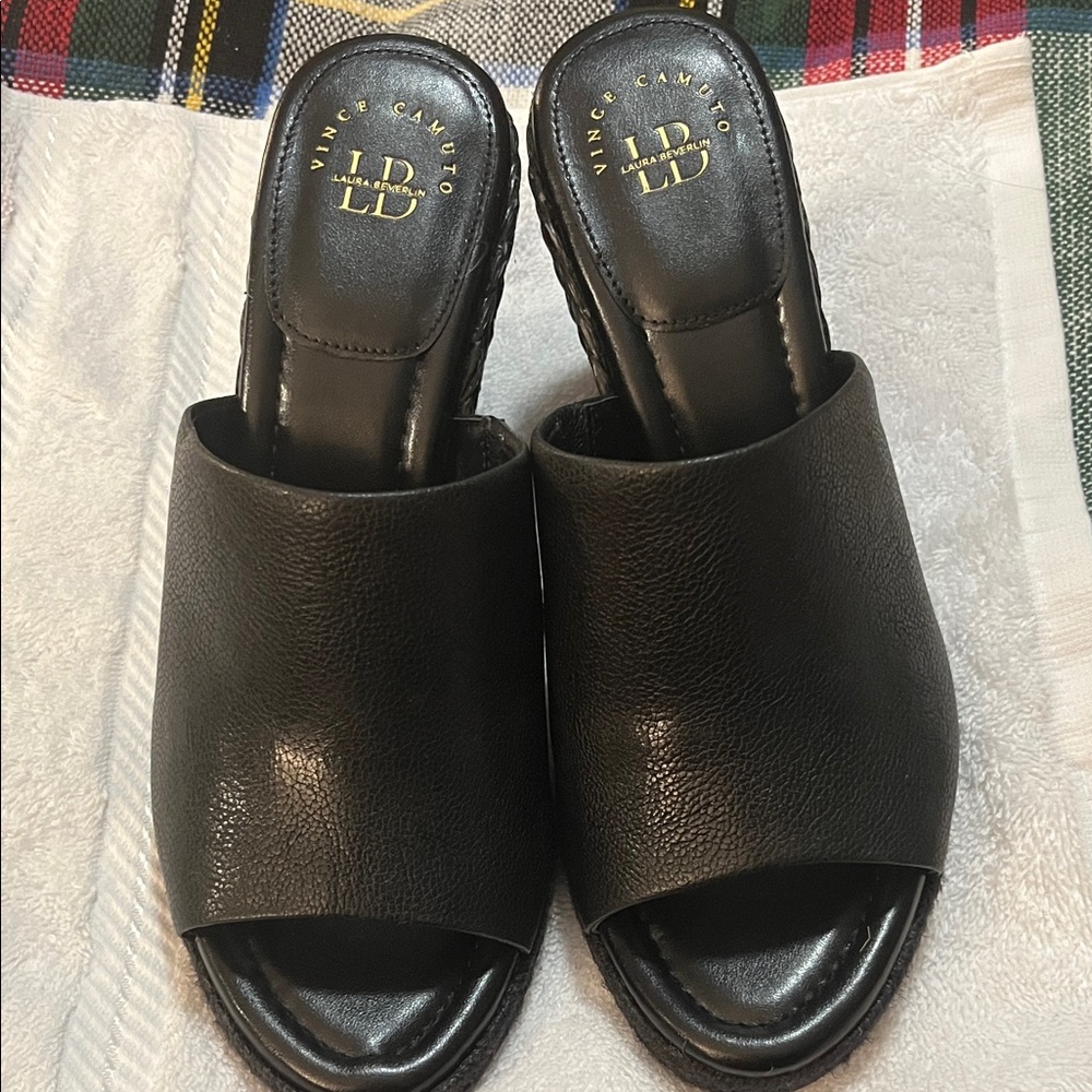 Vince Camuto Black Leather Mules